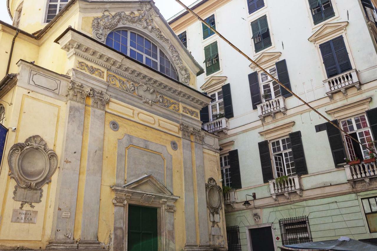 Wood And Stone Apartment In The Historical Center Cenova Dış mekan fotoğraf